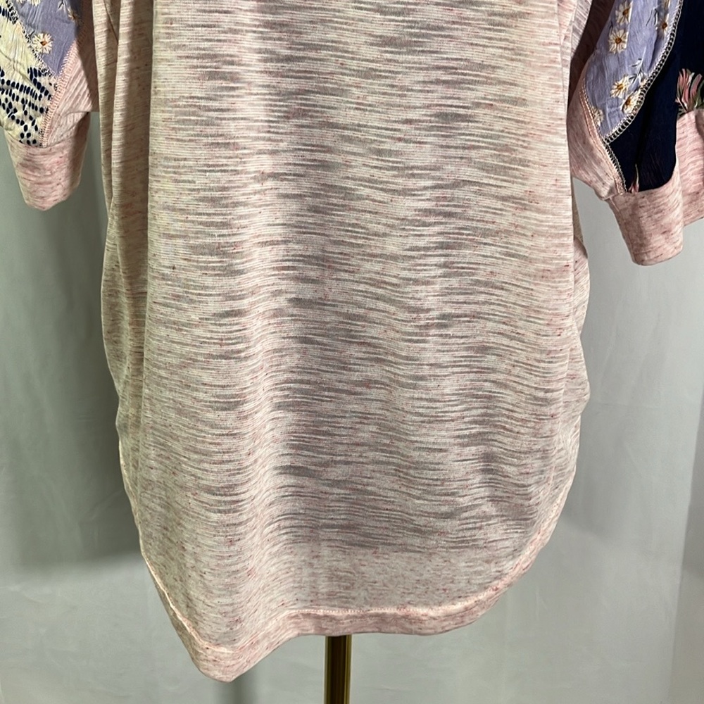 Kori Pink Space Dyed Patchwork Split Neck Oversized Short Sleeve Top - Picture 13 of 16